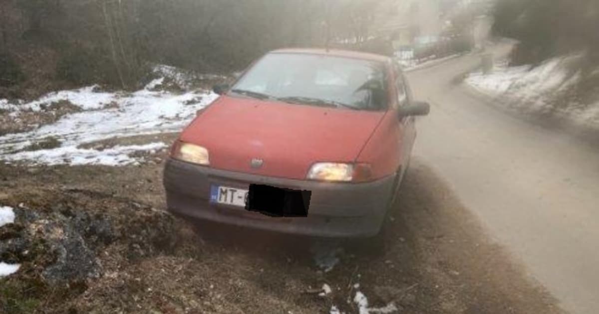 Inzerát na tento „červený blesk“ je úplný skvost!