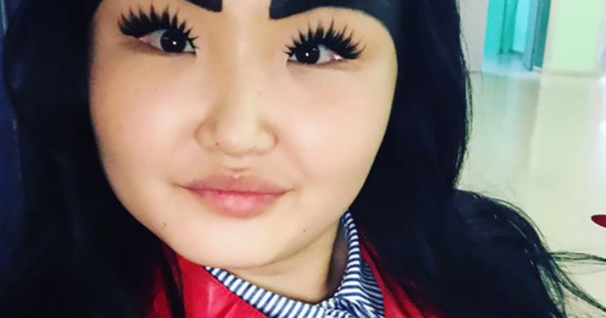 Táto žena ohromila internet novým obočím. Inšpirovala sa Angry Birds!
