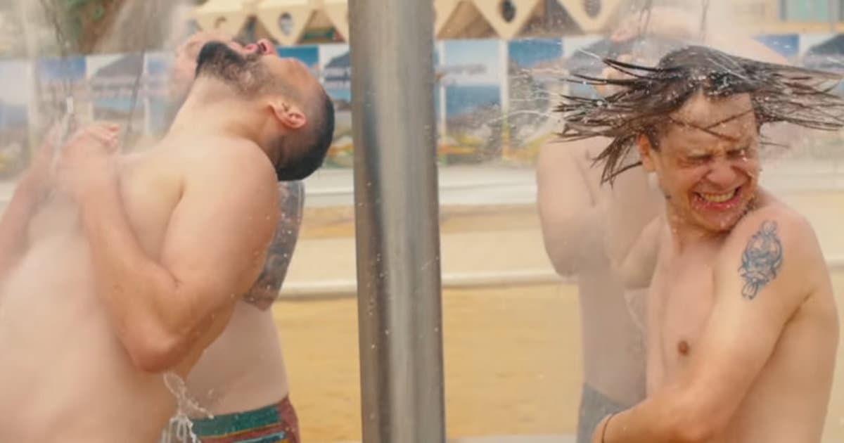 Smola a Hrušky posielajú letnú novinku „Na ceste za inou“