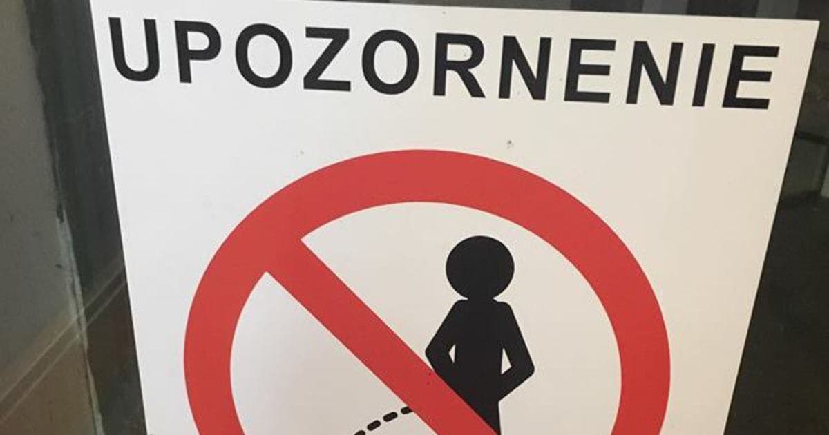 FunFOTO: Tento zákaz v Komárne asi neporuší žiaden muž