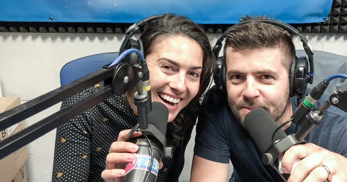 Herečka Lucia Siposová hostkou v Nedeľnej talkshow so Šarkanom