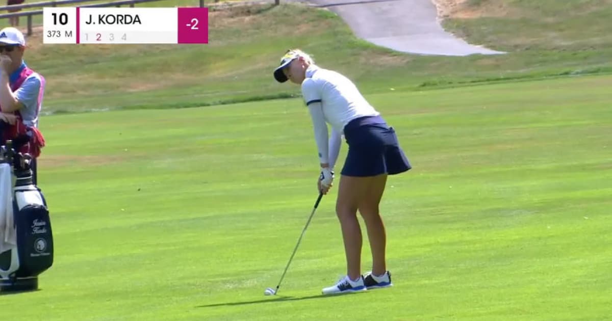 Golfistka Jessica Kordová svoje české korene nezaprie. Pozorne sleduj tento úder!