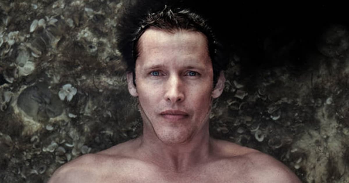 James Blunt je späť, vydáva novú skladbu, z ktorej doslova mrazí!