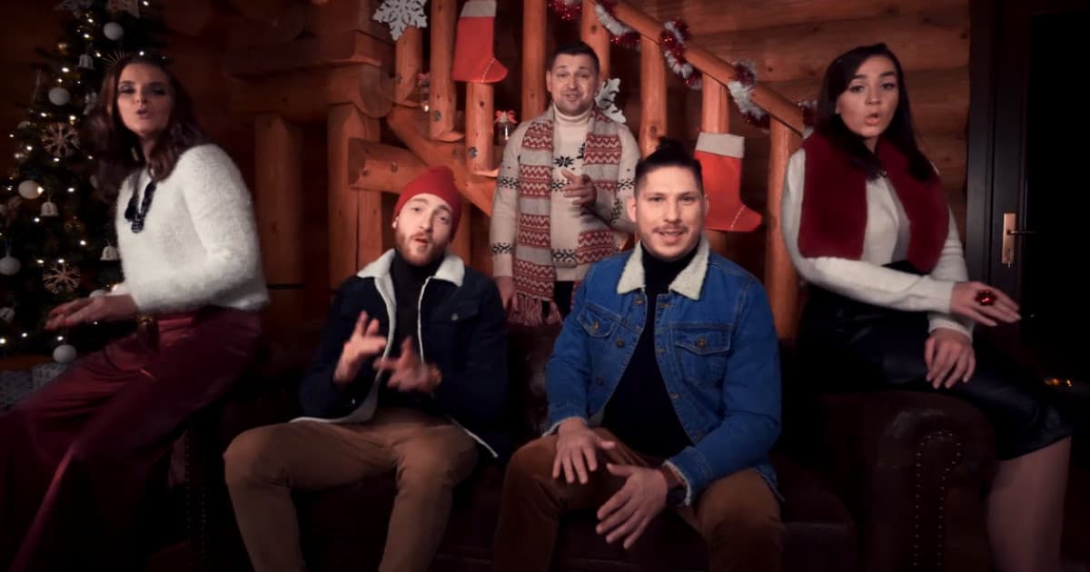 Slovenský Pentatonix posielajú skladbu, ktorá naladí na Vianoce