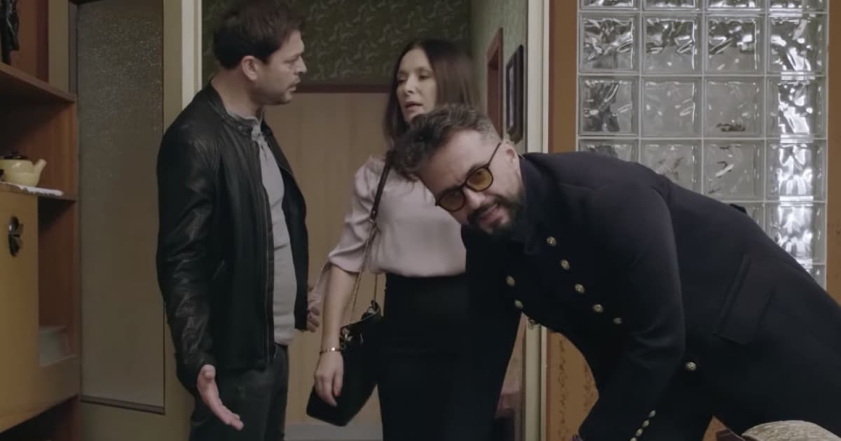 Marián Čekovský naspieval titulnú skladbu k novému seriálu. Klip je plný známych hercov
