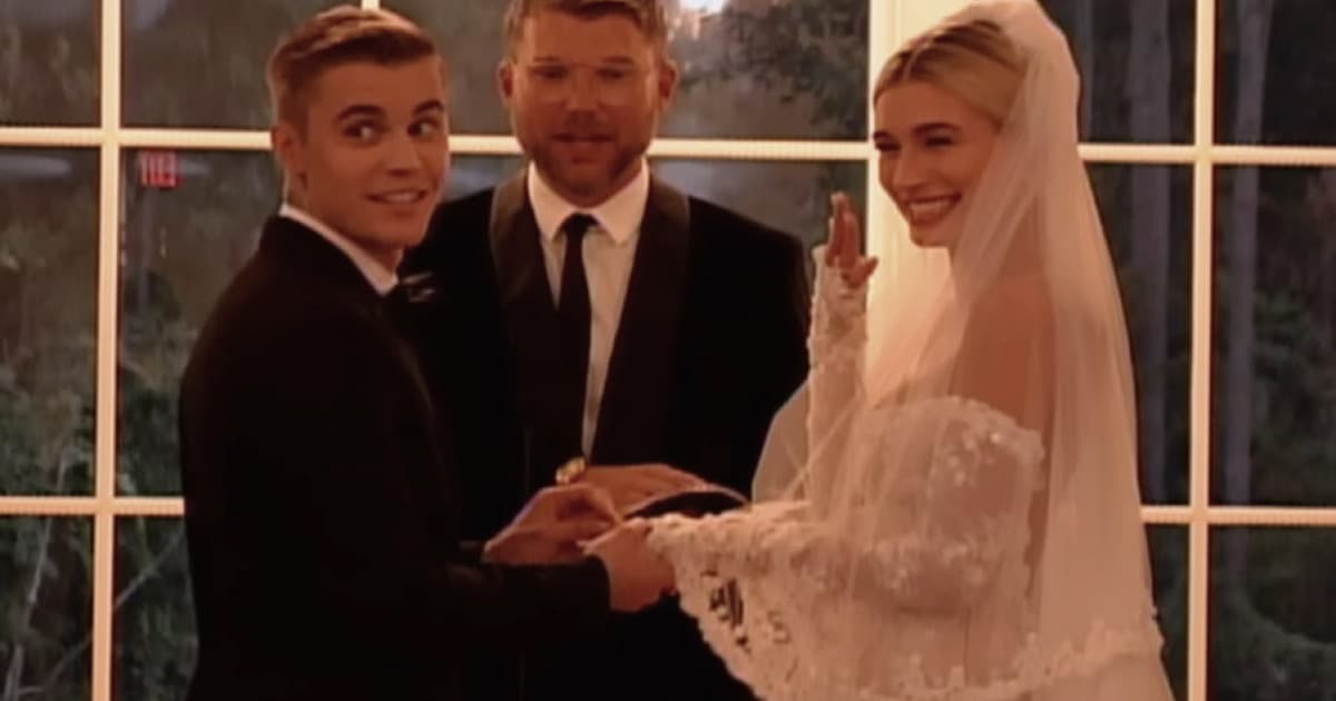 Justin Bieber zverejnil video zo svojej svadby. Sleduj naozaj exkluzívne zábery!