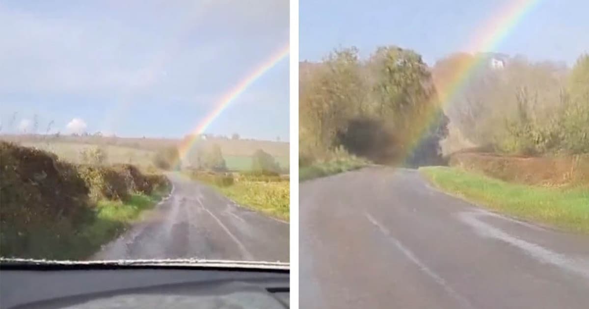 Ako vyzerá koniec dúhy? Tejto rodine sa ním podarilo prejsť počas jazdy auto, potom zazreli ďalšie prekvapenie