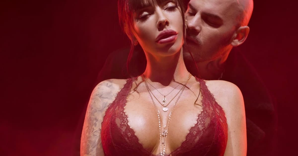 Najintímnejší klip kariéry? Majself v skladbe "Závislý" podčiarkuje hodnoty vzťahu