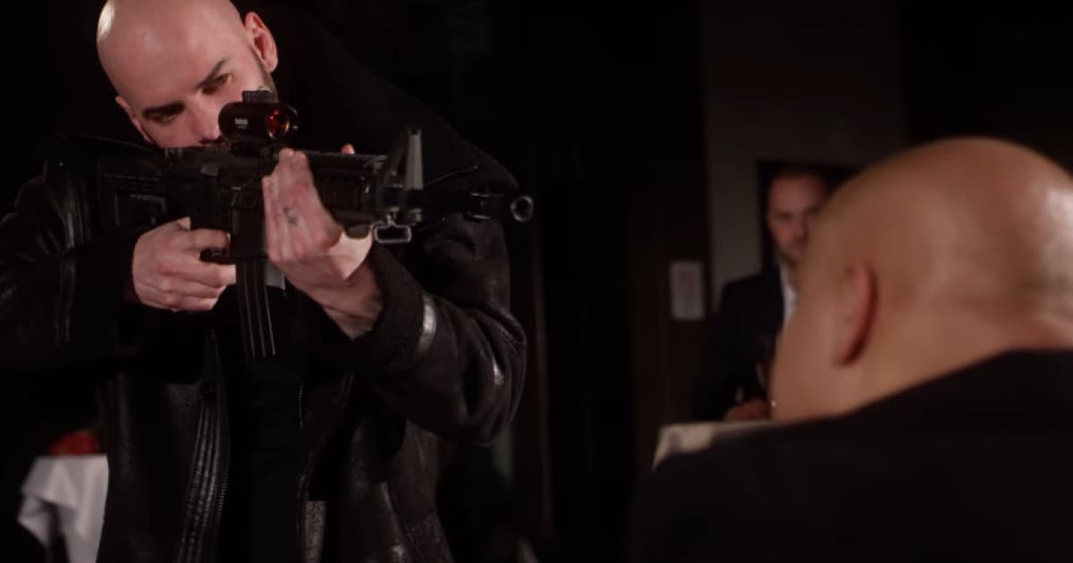 Nový klip dvoch slovenských raperov ako z akčného filmu!
