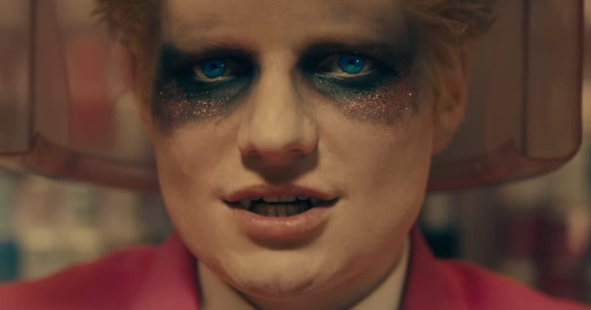 Ed Sheeran je späť, po štyroch rokoch vydal skvelú novinku „Bad Habits“