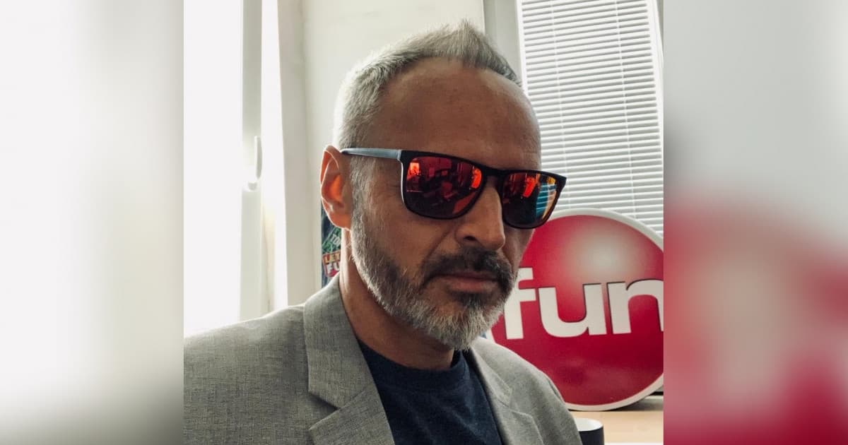 Nenechajte si ujsť mix tých najväčších hitov roku 2021, ktoré pre vás namixoval náš DJ Carlo
