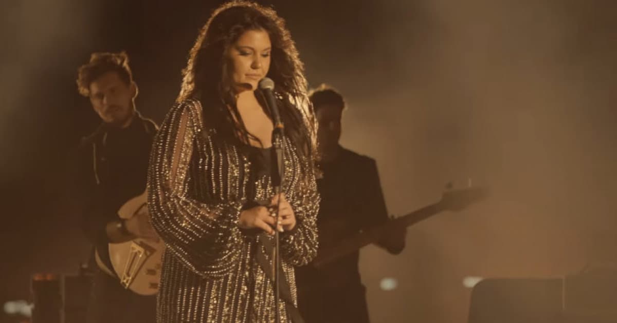 Nový singel Celeste Buckingham. Ohlasuje ním vydanie nového albumu!