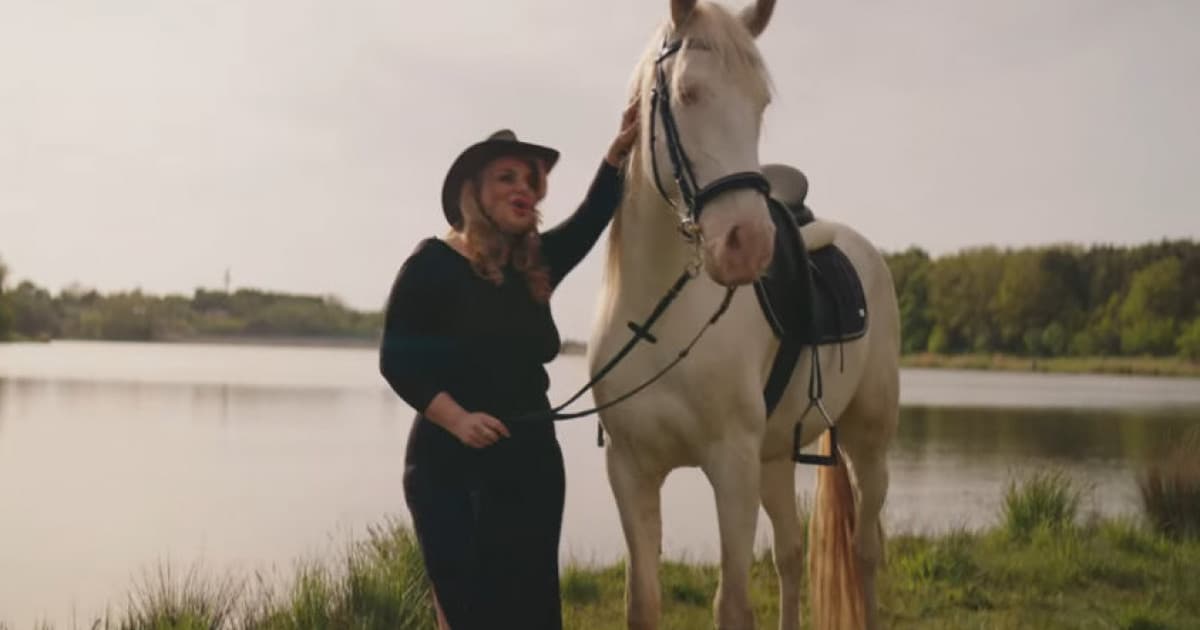 GITANA prichádza opäť na scénu, pozri si klip plný tanca, slnka a pozitívnej energie