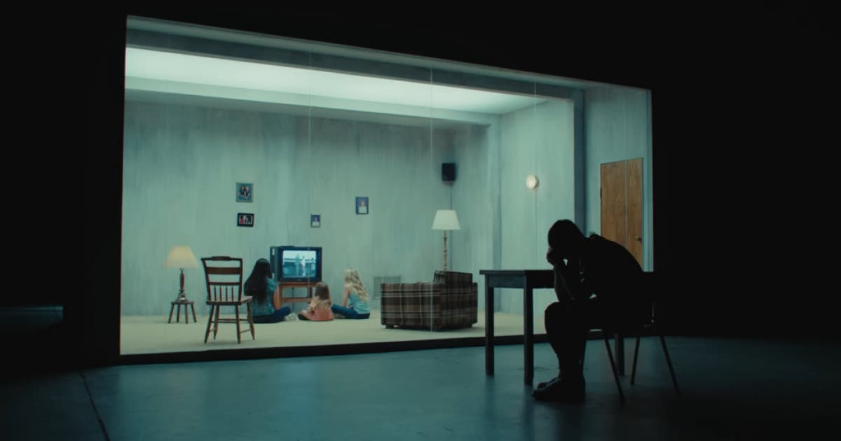 Dojímavé video Eminema k skladbe „Somebody Save Me“