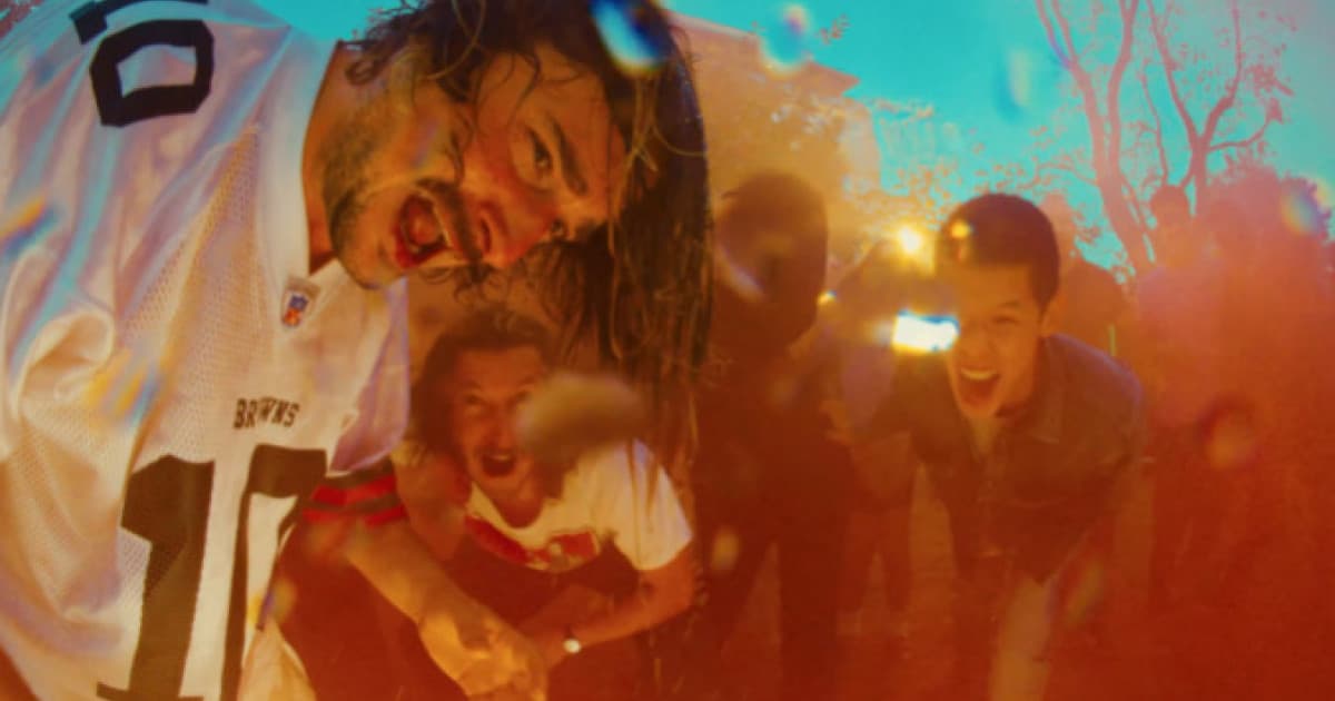 PREMIÉRA: Billy Barman a ich nový videoklip "Víno z Tesca"