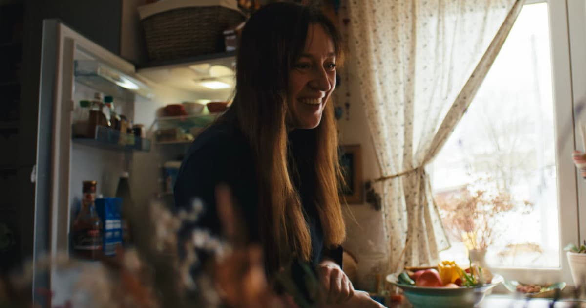 Katka Koščová a Daniel Špiner vás v emotívnom klipe vezmú k sebe domov